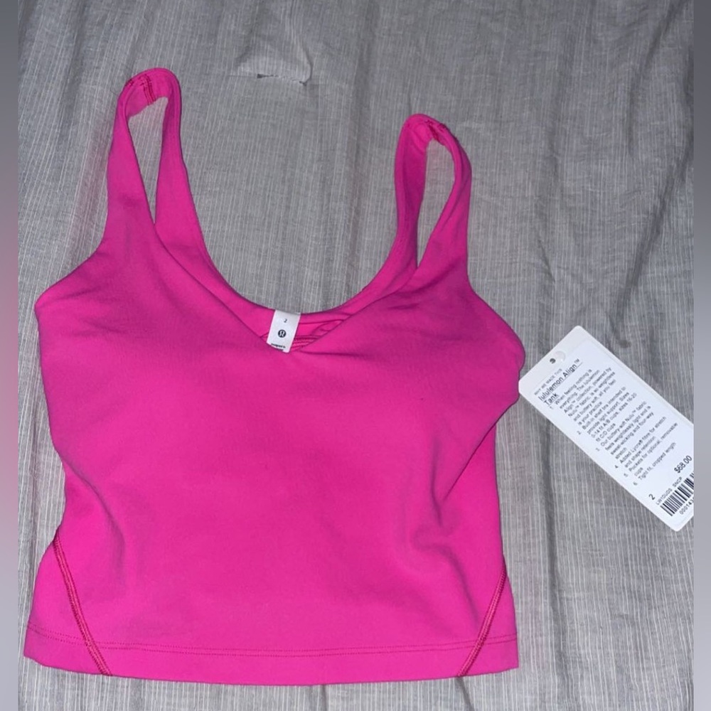 brand new sonic pink align tank! size 2